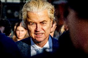 Geert Wilders Starts Tour Of Asylum Center - Papendrecht