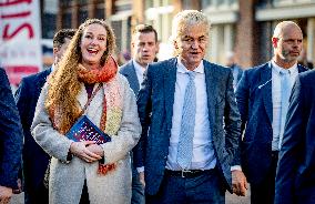 Geert Wilders Starts Tour Of Asylum Center - Papendrecht