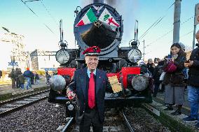 Last Farewell To Milan Steam Train - Italy