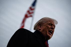 DC: President Trump Departs White House for Army-Navy Football Game