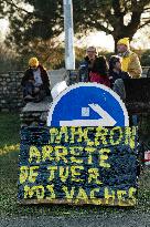 Farmers Protest Against Government's Health Policy on CND - France