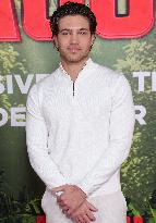 Anaconda Premiere Red Carpet - LA