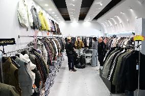 Largest Single Category Down Jacket Professional Market in China