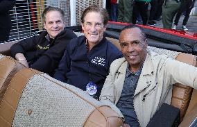 44th Annual Miracle on 1st Street Christmas Toy Giveaway - LA