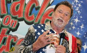 44th Annual Miracle on 1st Street Christmas Toy Giveaway - LA