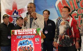 44th Annual Miracle on 1st Street Christmas Toy Giveaway - LA