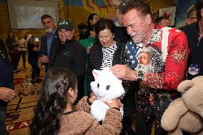 44th Annual Miracle on 1st Street Christmas Toy Giveaway - LA