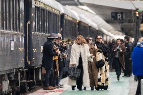 Emily in Paris cast - Paris