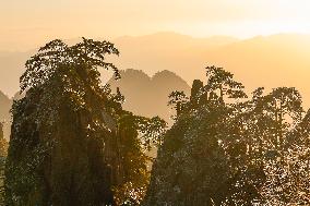 Huangshan Mountain Scenery - China