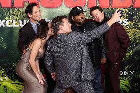 Anaconda Premiere - LA