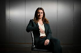 Marine Tondelier Portraits On Dimanche En Politique - Paris
