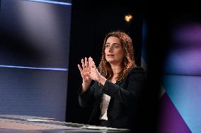 Marine Tondelier Portraits On Dimanche En Politique - Paris