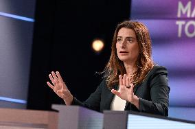 Marine Tondelier Portraits On Dimanche En Politique - Paris