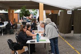 Chileans Vote For Presidential Elections - Chile
