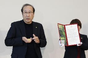 Nobel laureate Kitagawa returns to Japan