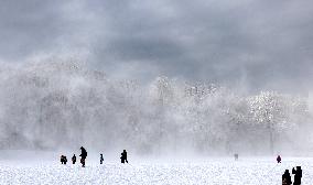 Snow During Winter Storm - NYC