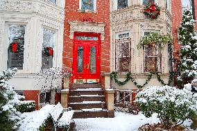 Snow During Winter Storm - NYC