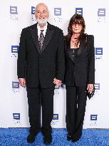 Rob Reiner And His Wife Were Found Stabbed To Death At Their Home - LA