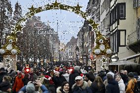 Christmas Market Security - Strasbourg