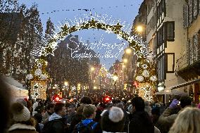 Christmas Market Security - Strasbourg