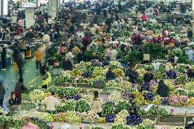 Largest Flower Market in Asia