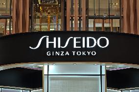 Shiseido Store