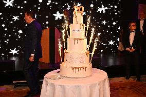 NO TABLOIDS - Christmas Ball In Monaco