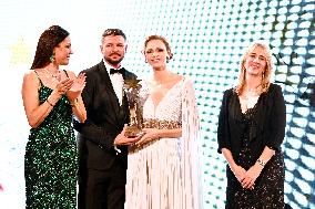 NO TABLOIDS - Christmas Ball In Monaco