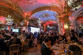 NO TABLOIDS - Christmas Ball In Monaco
