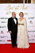 NO TABLOIDS - Christmas Ball In Monaco