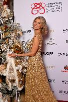 NO TABLOIDS - Christmas Ball In Monaco