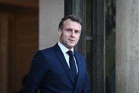 Emmanuel Macron welcomes Nikos Christodoulides at the Elysee FA