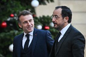Emmanuel Macron welcomes Nikos Christodoulides at the Elysee FA