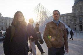 Louvre Museum workers on strike- Paris