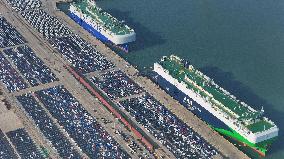 Illustration - Economy Growth - China