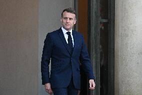 Emmanuel Macron welcomes Nikos Christodoulides at the Elysee