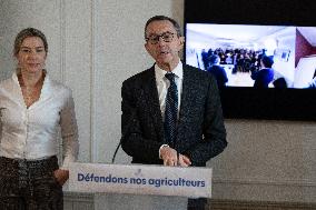 Les Republicains No to Mercosur Press Conference - Paris