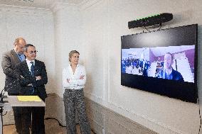 Les Republicains No to Mercosur Press Conference - Paris