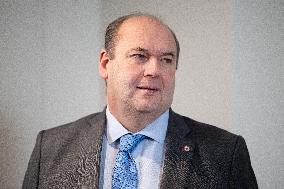 Les Republicains No to Mercosur Press Conference - Paris