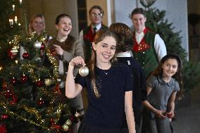 SWEDEN ROYAL PALACE CHRISTMAS TREE