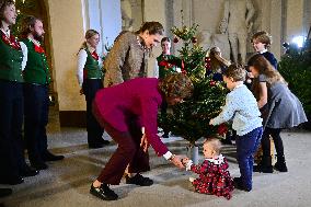 SWEDEN ROYAL PALACE CHRISTMAS TREE