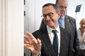 Les Republicains No to Mercosur Press Conference - Paris