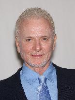 Anthony Geary 1947 - 2025