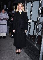 Gwyneth Paltrow At The Dga Theater
