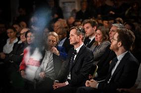 Meeting Of Pierre-Yves Bournazel Horizons Candidate For Mayor Of Paris 2026 - Paris