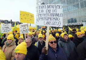 Coldiretti Protests Outside the Piedmont Region - Turin