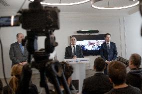 Les Republicains Meeting After Clashes Between Farmers And Breeders - Paris