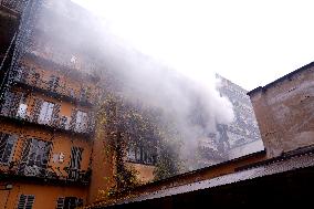 Fire Breaks Out In Palazzo On Corso Re Umberto - Italy