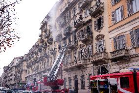Fire Breaks Out In Palazzo On Corso Re Umberto - Italy