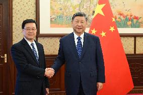 Xi Jinping Meets Sam Hou Fai - Beijing
